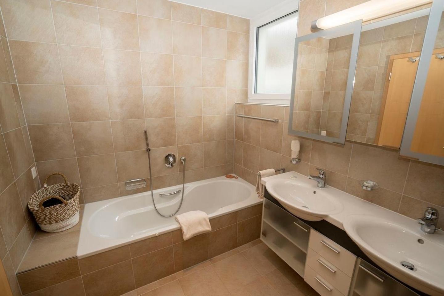 Appartement Chasa Miramunt 6 à Scuol Extérieur photo